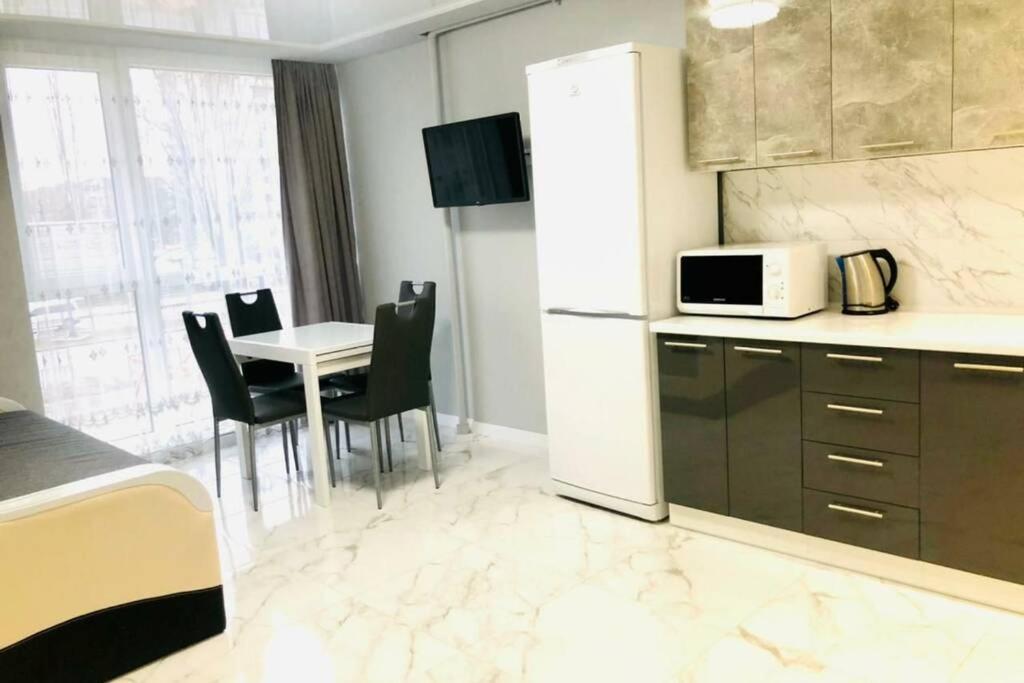 Новобудова Авалон, Стрийська Apartment Lviv Luaran gambar