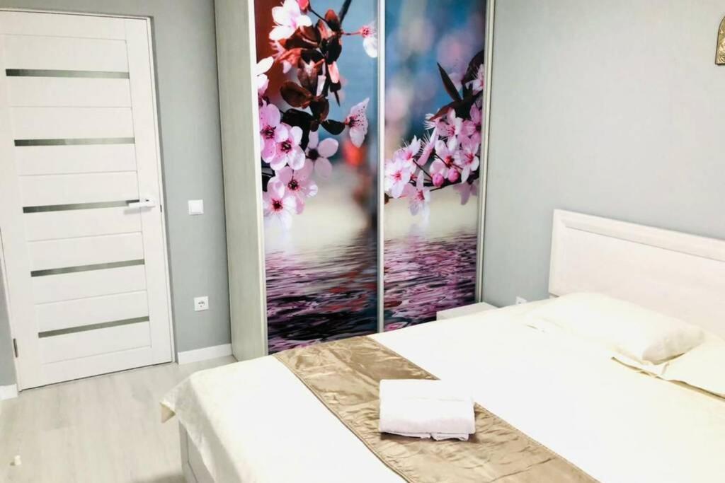 Новобудова Авалон, Стрийська Apartment Lviv Luaran gambar